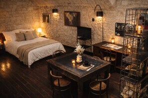 Bügeleisen/Bügelbrett, WLAN, Bettwäsche