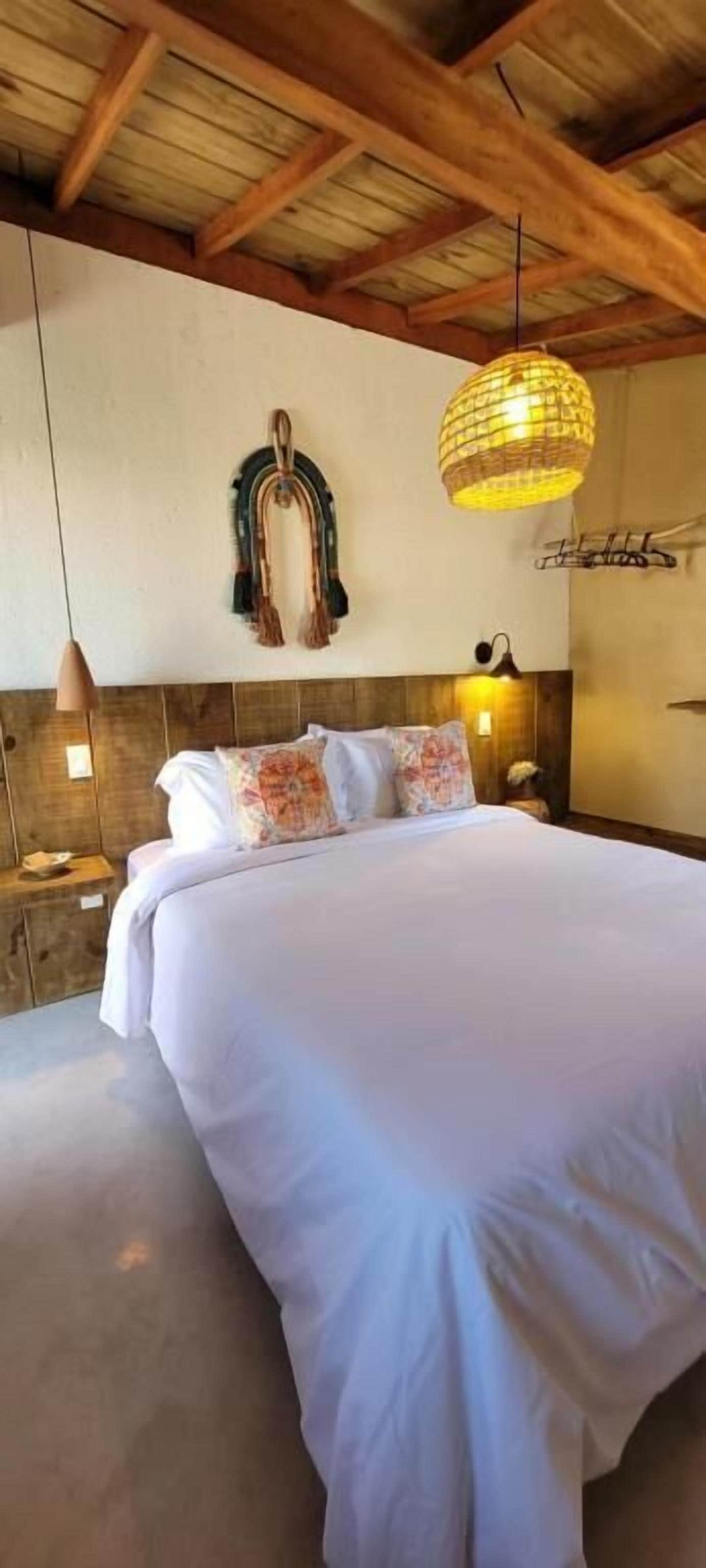 Suite, 1 Queen Bed, Housekeeping, Garden View | Free WiFi