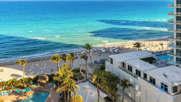 Unclassified image, 1 of 31, button - Luxurious Modern Condo 1 Bedroom w/ Beach Access (Hollywood)