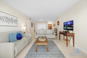 Unclassified image, 5 of 31, button - Luxurious Modern Condo 1 Bedroom w/ Beach Access (Hollywood)