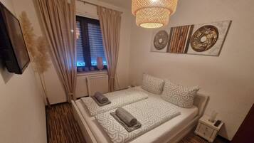 1 Schlafzimmer, Reisekinderbett, kostenloses WLAN