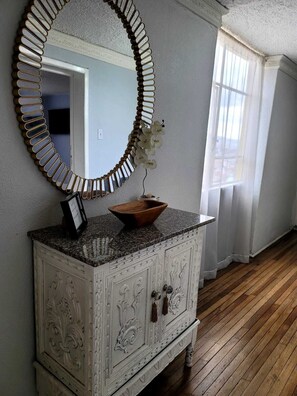 Interior - SUIT WITH THE BEST VIEW OF THE HISTORIC CENTER OVERLOOKING THE PANECILLO (Quito)