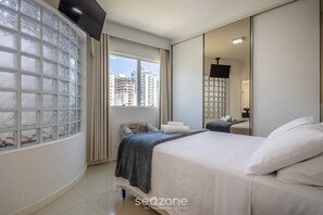 Apartamento básico | 4 quartos, Wi-Fi de cortesia