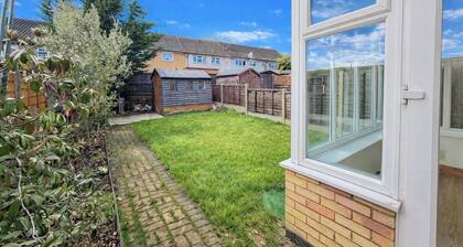 Spacious 3-Bed Home with Garden & Parking
