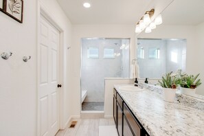 Hair dryer, towels - Home Gym & Fenced Backyard: Aurora Family Home! (Aurora)