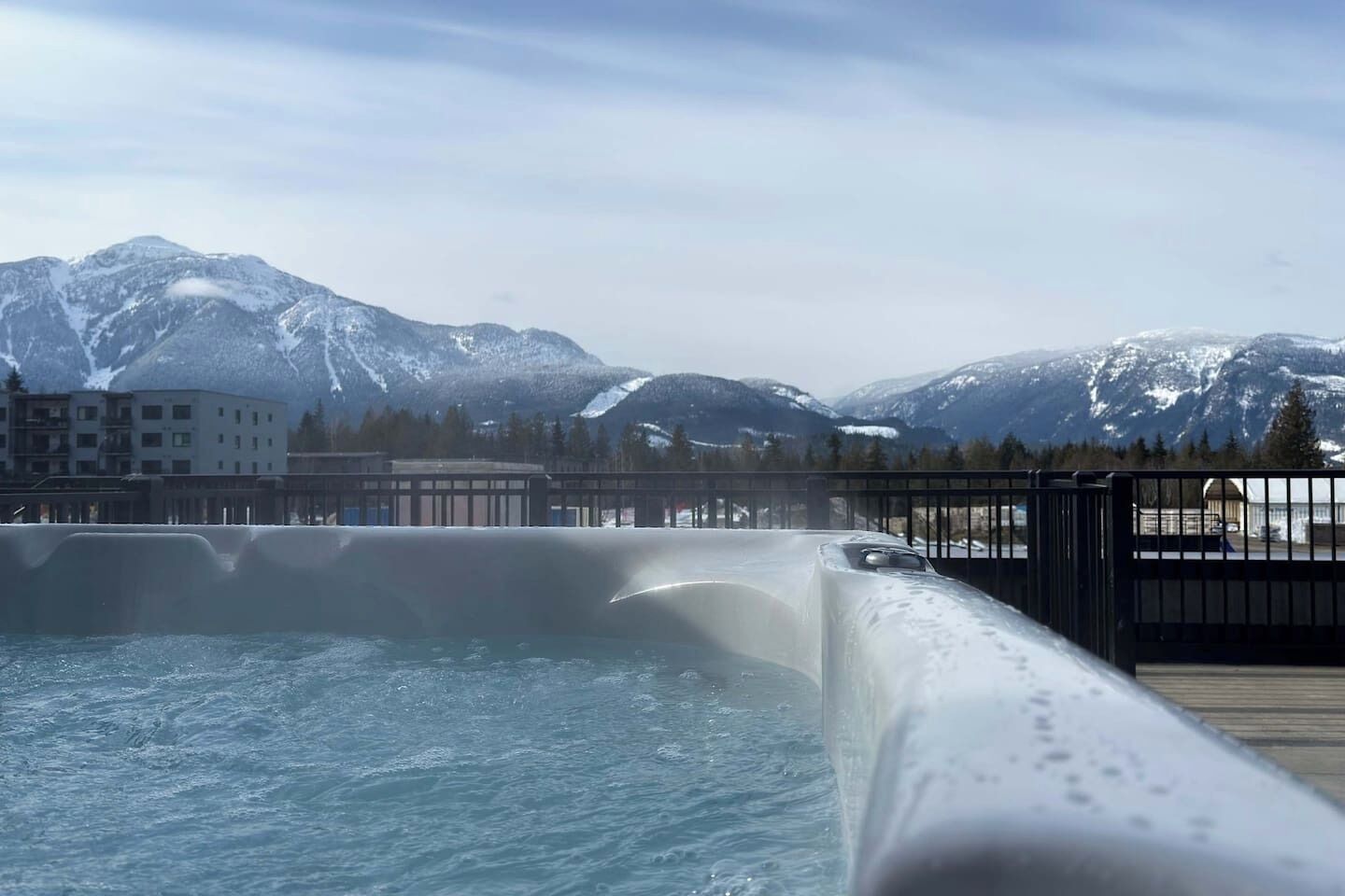 Bain à remous extérieur