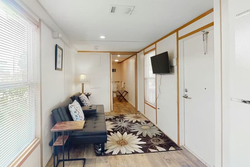 Book Summer Today! Quiet And Quaint At Ms Saras - Florida Panhandle, FL