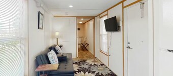 Ms Saras Hideaway - Great for couples.