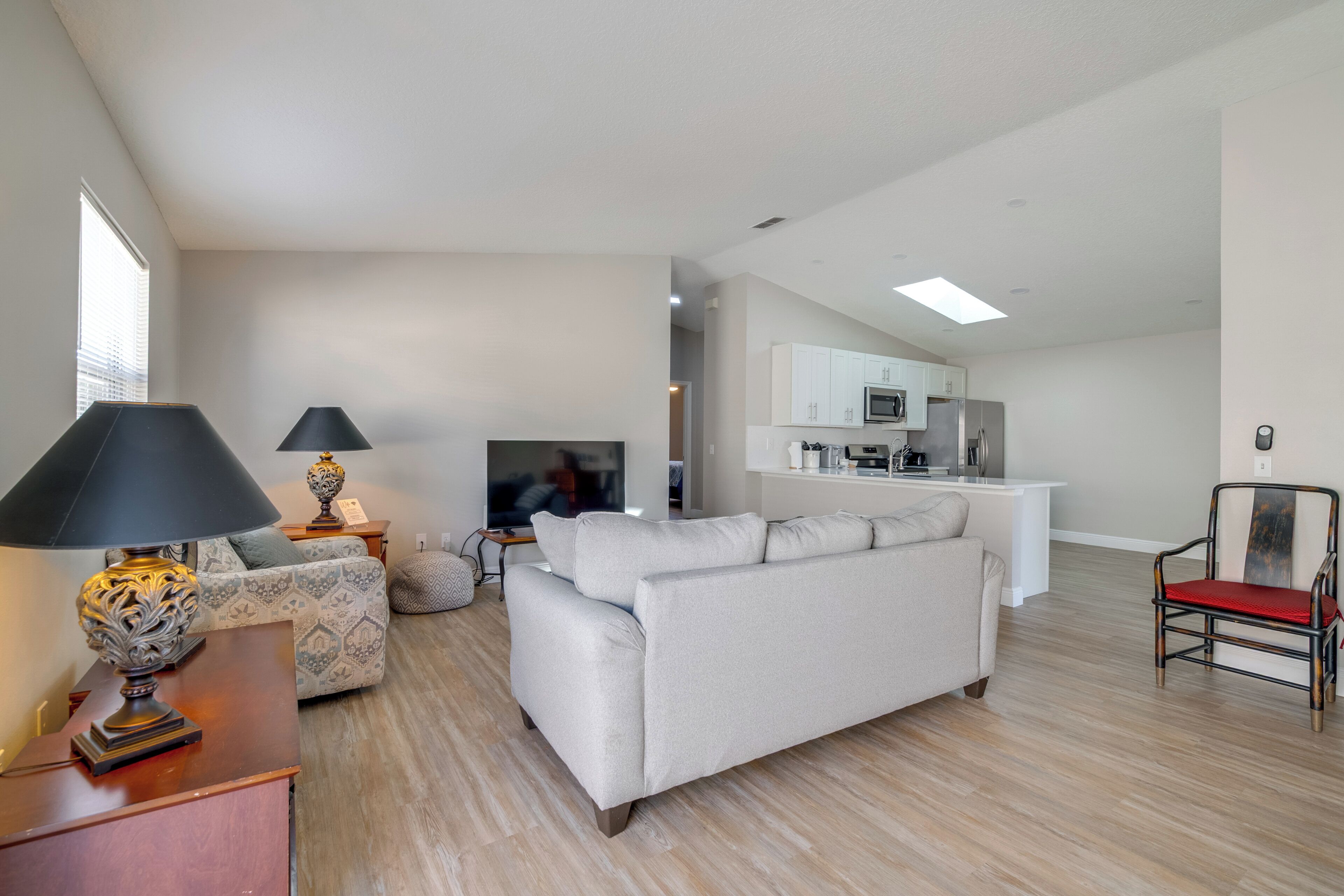 Télévision, table de tennis de table