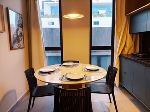 Apartment | Tempat makan