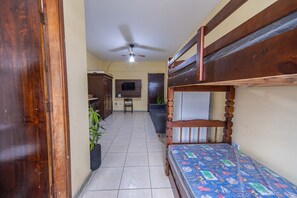 Apartment | 1 bedroom - Studio com Ar Condicionado Perto da Praia da Avia (Praia Grande)