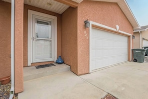 Exterior detail - The Family-Friendly Bear Dance Den! (Grand Junction)