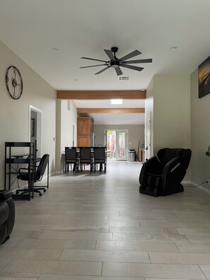Interior - Modern Home Near CU Anschutz Medical Campus (Aurora)