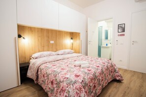 3 chambres, bureau, lit parapluie, Wi-Fi gratuit