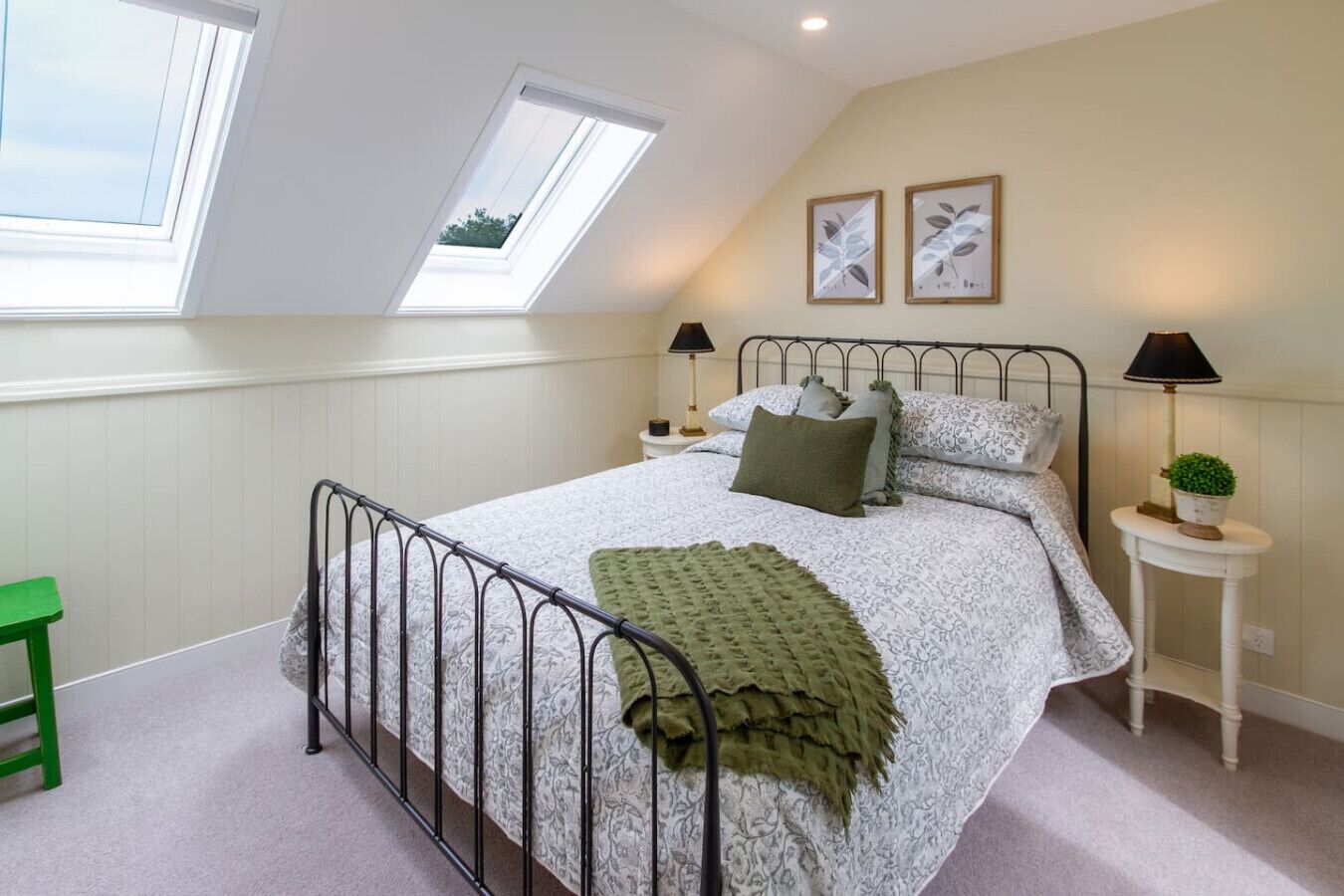 Fer et planche à repasser, Wi-Fi, draps fournis