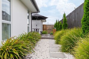 Terrace/patio - Spacious 3BR with 2 carpark (Lincoln)