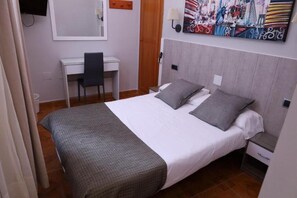 Free WiFi - HOSTAL VICTORIA (Málaga)