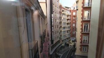 Quarto casal ou duplo, vista para a cidade | Parte interna