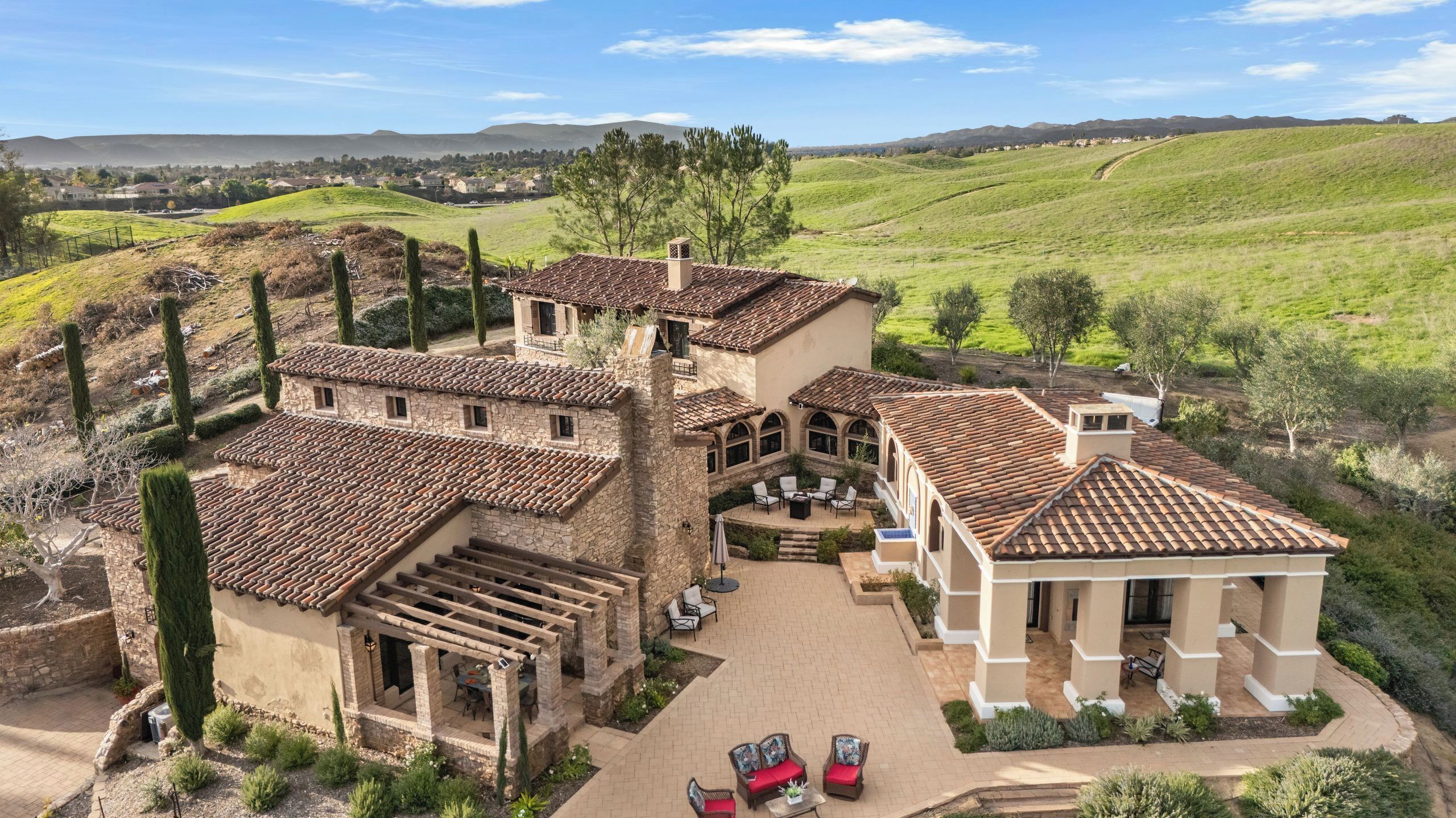 Villa (4 Bedrooms) | Interior