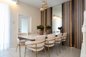Dining - 2406 - Great Family Home Near Disney, Pool. (Kissimmee)