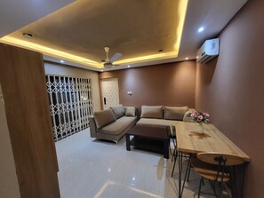 Living area - Accra Apartments (Accra)