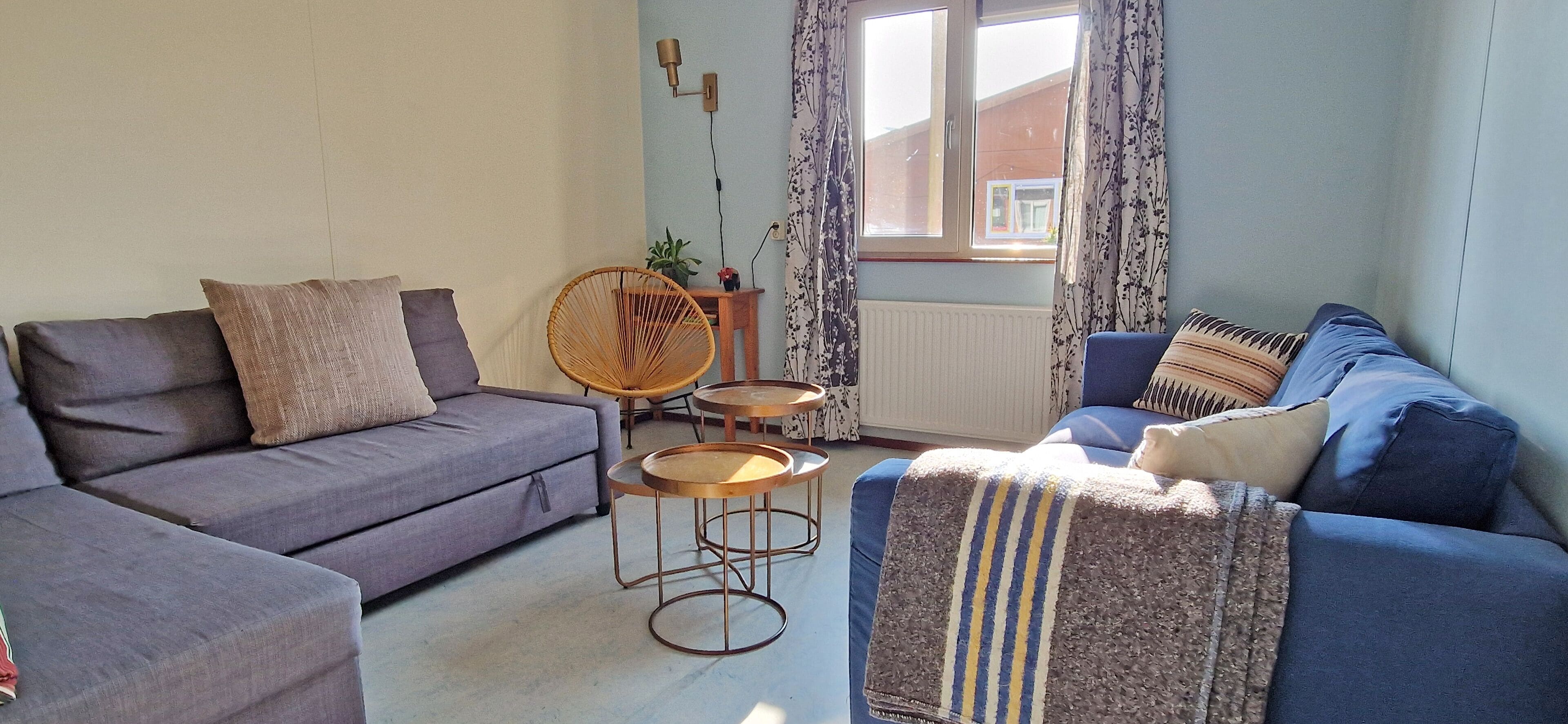 Căn hộ cơ bản, tầng trệt | Trang trí khác biệt, trang bị nội thất với thiết kế riêng biệt 