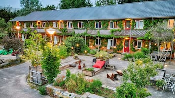 Family Apartment, Kitchen, Garden View | Terrace/patio