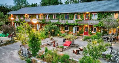 Amsterdam Farm Lodge