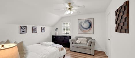 5 bedrooms, iron/ironing board, travel crib, free WiFi