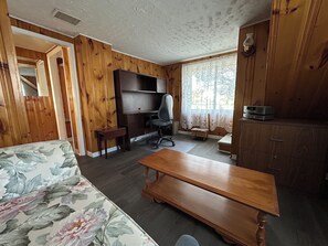 3 Schlafzimmer, Schreibtisch, Bügeleisen/Bügelbrett, kostenloses WLAN