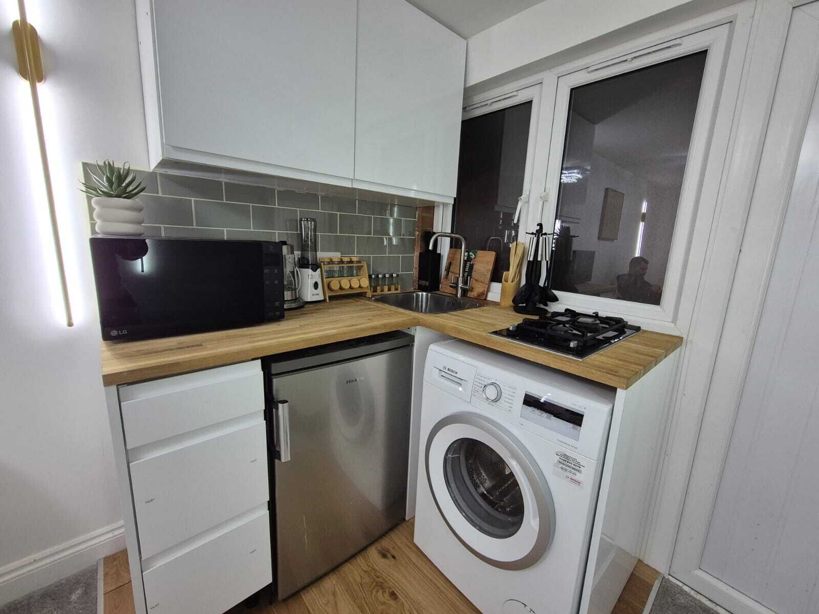 Fridge, microwave, oven, toaster