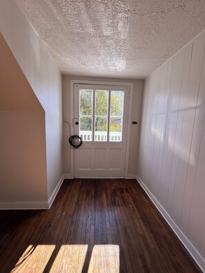 Interior - Charming Avenues Apartment with Patio, Balcony & Pet-Friendly Vibes (Salt Lake City)