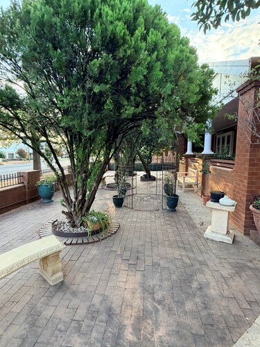 Beautiful federation style 3-bedroom house close to the main street