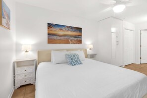 Condo, 1 cama King e sofá-cama (Sand Dollar E-101) | 1 quarto