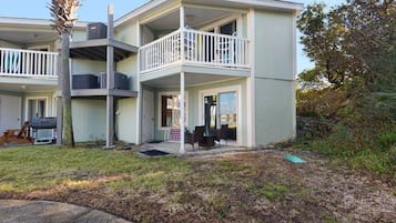 Condo, 1 cama King e sofá-cama (Sand Dollar E-101) | Fachada