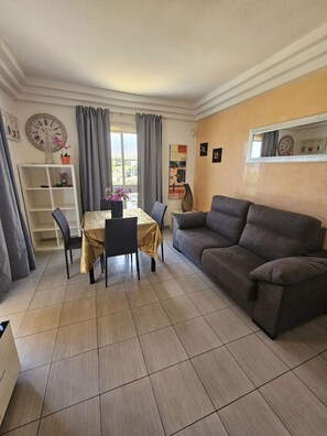Living area - Cozy 1BR Near Beach | Orlando Complex Costa Adeje (Costa Adeje)