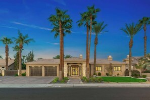 Exterior - Luxury Palm Paradise (Bermuda Dunes)