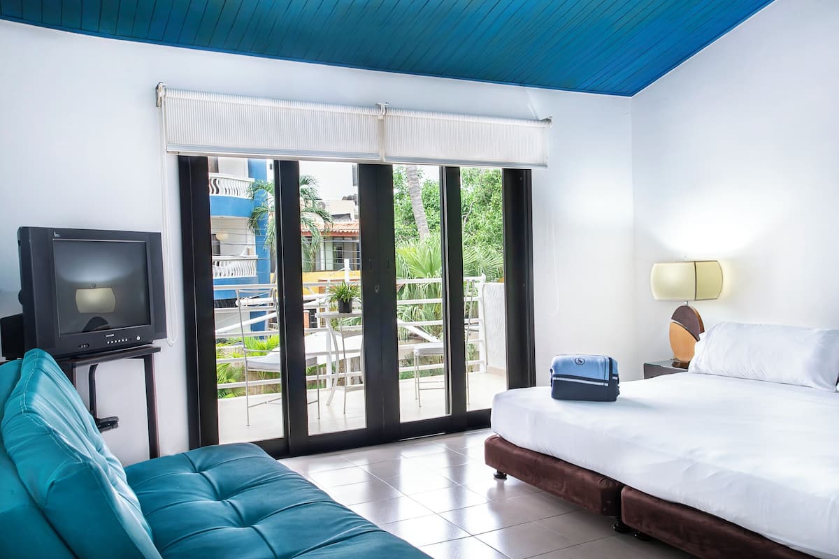 Perhehuvila | Tallelokero huoneessa, ilmainen Wi-Fi