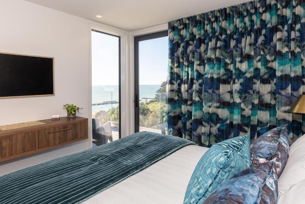 Caja de seguridad en la habitación y cortinas blackout 