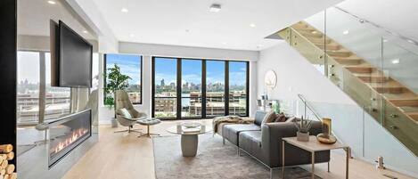TV, fireplace, offices