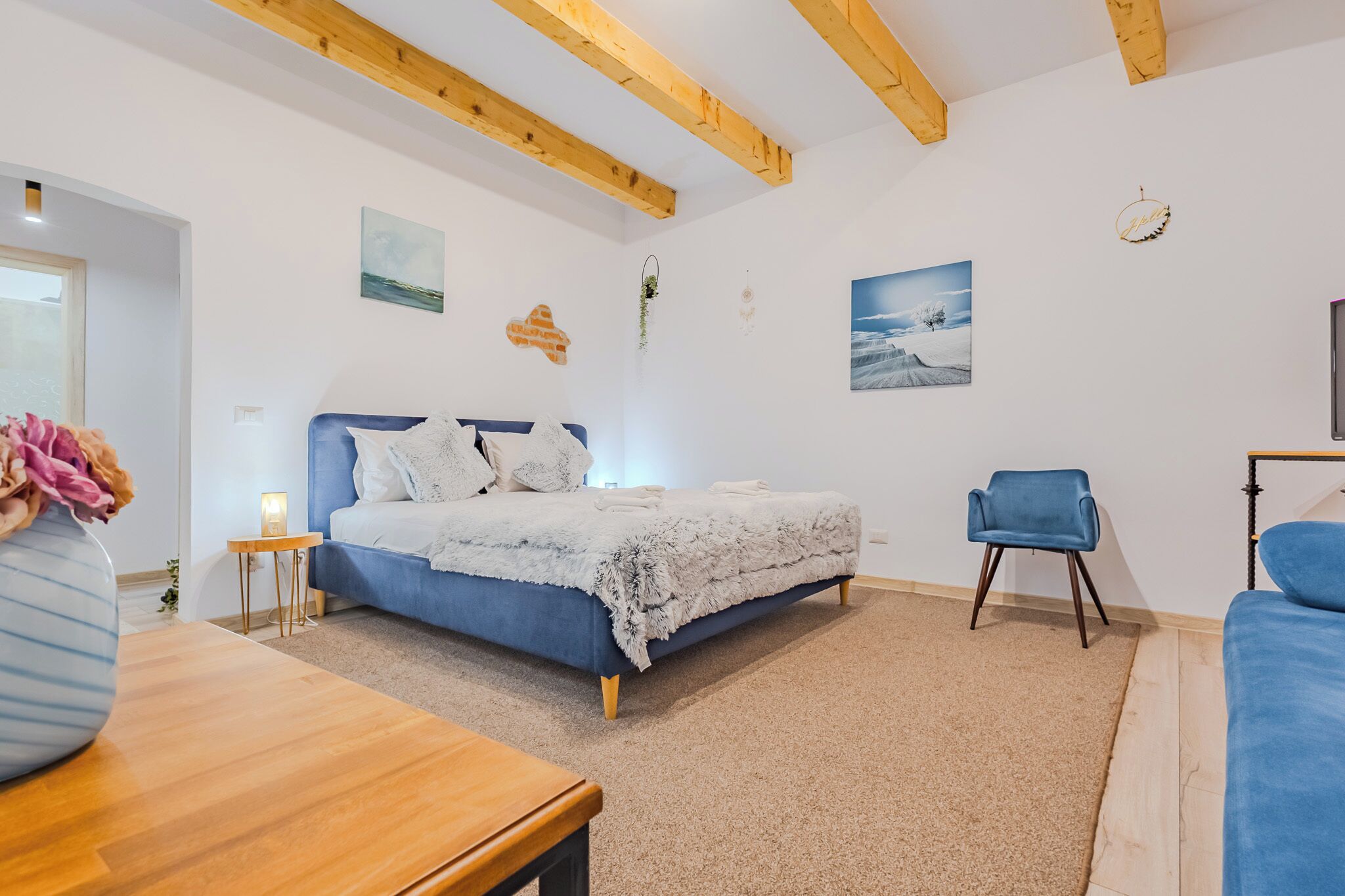 Ferros/tábuas de passar roupa, Wi-Fi, roupa de cama