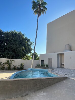 Outdoor pool - "Modern Loft in Cabos(CSL)+Alberca+13 min to the Beach and Marina (Cabo San Lucas)