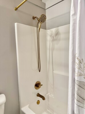 Jetted bath, hair dryer, towels, soap - Cloud 9 Spa @ Bryce Resort - Hot Tub, Sauna (Basye)