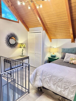 Iron/ironing board, WiFi, bed sheets - Cloud 9 Spa @ Bryce Resort - Hot Tub, Sauna (Basye)
