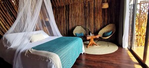 In-room safe, free WiFi - Casa Hayhu Beach (Mahahual)