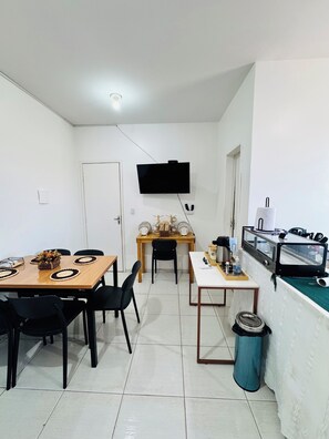 Habitació doble Comfort, 1 dormitori, no fumadors, aire condicionat | Cuina privada