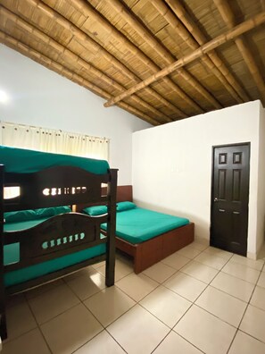 WiFi、ベッドシーツ