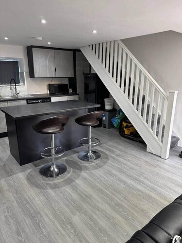 Stylish 1-Bedroom • Private Parking •55” Smart TVs