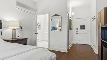 Appartamento, 1 camera da letto (Sonoma Escape Near Wineries) | Wi-Fi gratuito