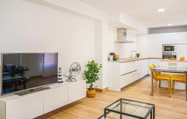 Een koelkast, een oven, een vaatwasser